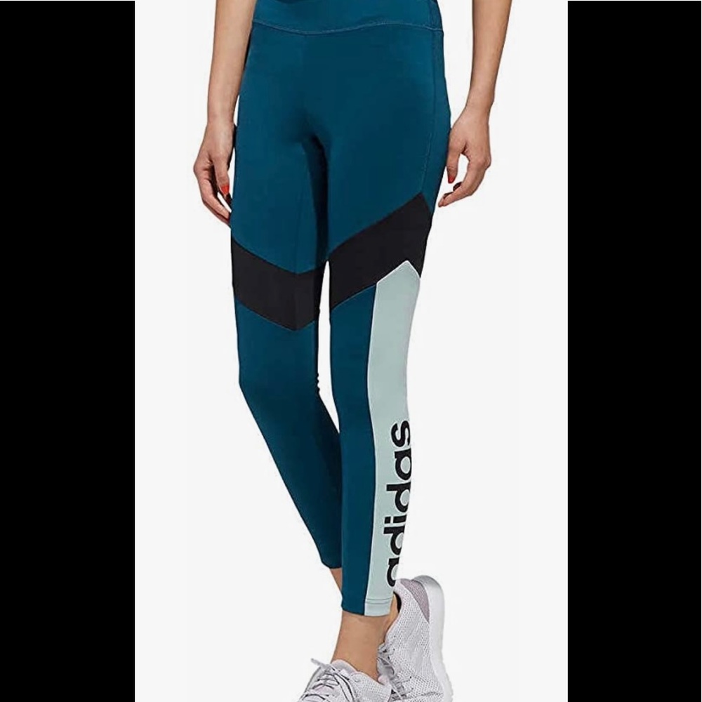 adidas Women's Designed 2 Move 7/8 Tights~ Color Tech Mineral/Black~ size XS.